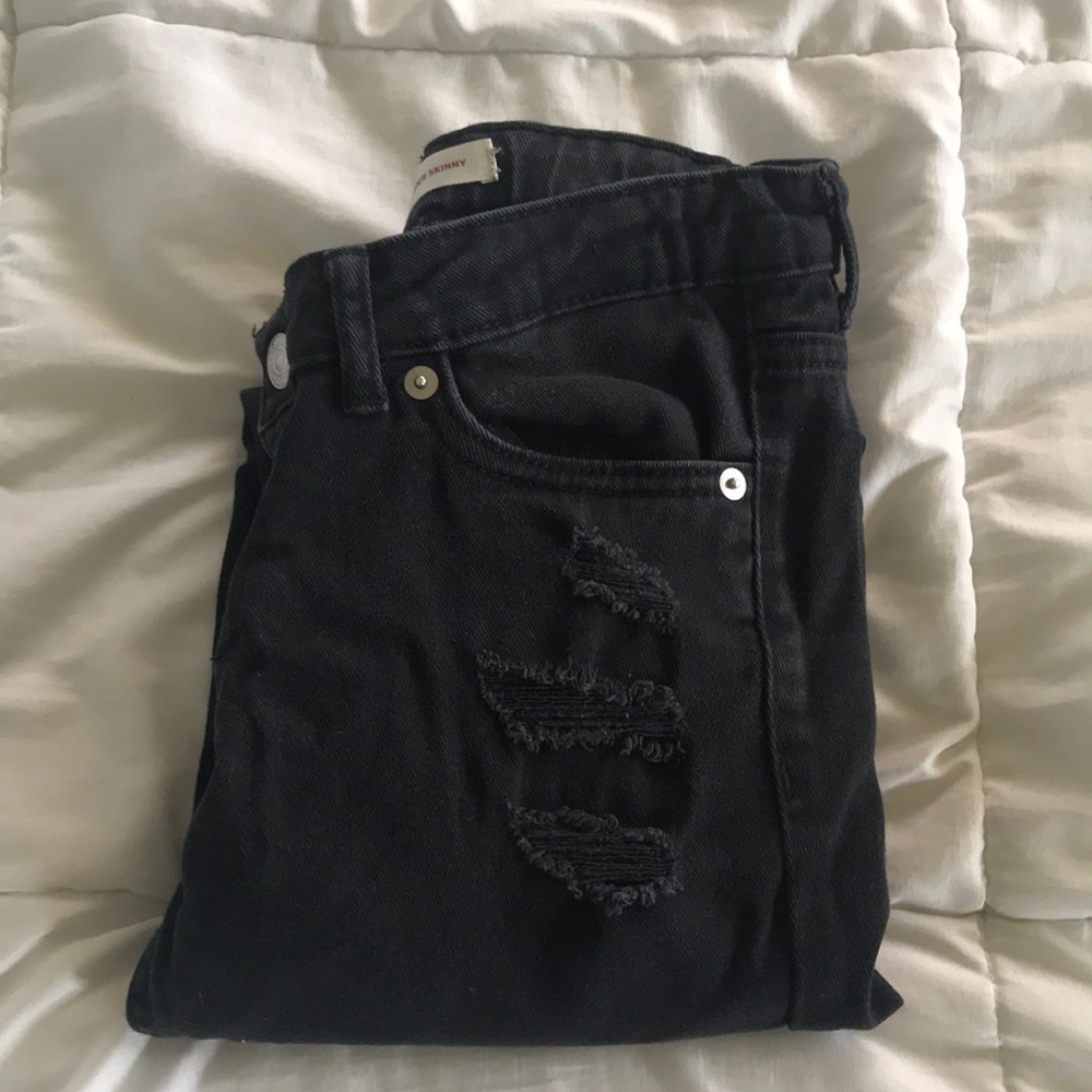 Girls size 14 black Levi ripped skinny jeans